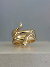 Load image into Gallery viewer, Sssseriously stunning statement serpent ring 14ct yellow gold
