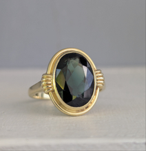 Load image into Gallery viewer, Mid century German Green spinel 14ct yellow gold
