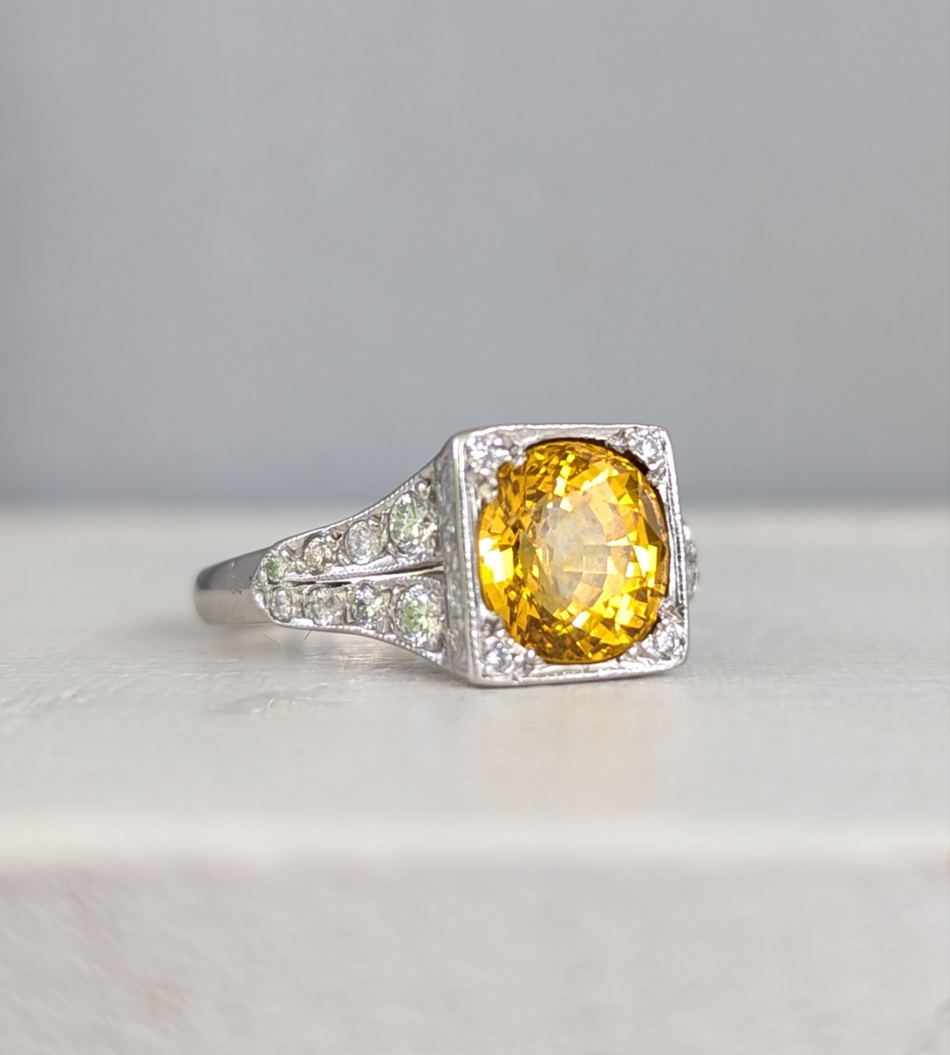 Natural bright yellow sapphire & diamond Art Deco ring 18ct white gold