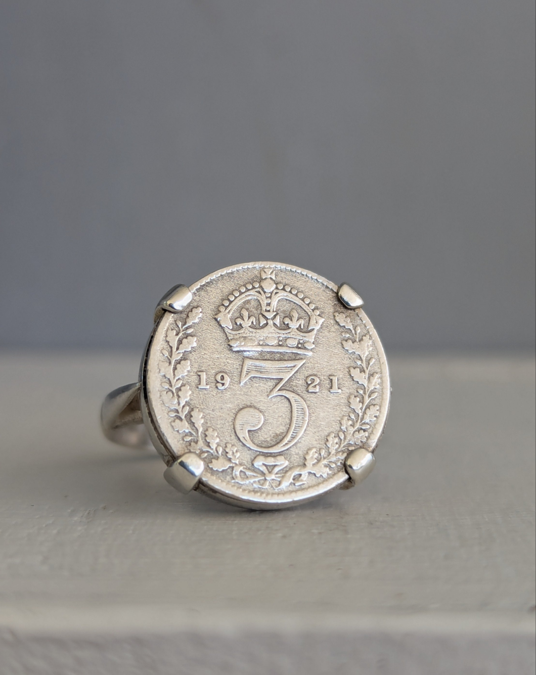 Vintage sterling silver Threepence 'Joey' 1921 Ring
