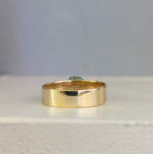 Load image into Gallery viewer, Glowing tourmaline and spinel ring 9ct yellow gold
