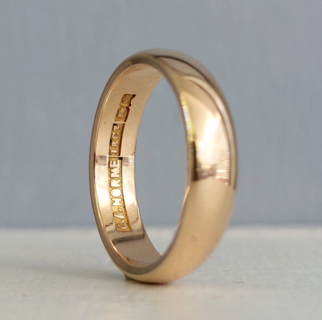 Heavy Antique Australian band 18ct yellow gold