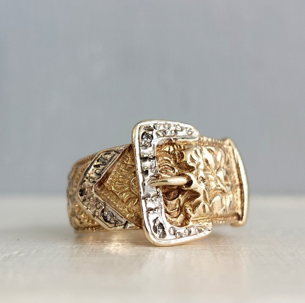 Vintage Engraved Diamond buckle ring 9ct
