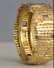 Load image into Gallery viewer, Authentic Andrew Grima 'Sticks &amp; Stones' ring 18ct yellow gold c1976
