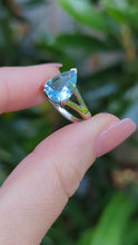 Load and play video in Gallery viewer, Aquamarine teardrop 💧 9ct white gold ring
