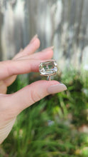 Load and play video in Gallery viewer, Pale champagne topaz filigree in sterling silver
