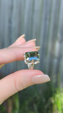 Load and play video in Gallery viewer, Vintage Buttercup green spinel ring in sterling silver
