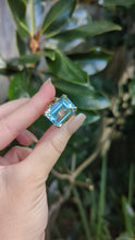 Load and play video in Gallery viewer, Showpiece 1940s retro blue topaz ring in heavy handmade 9ct yellow gold
