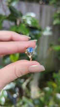Load and play video in Gallery viewer, Sri Lankan sapphire in handmade 9ct yellow and white gold setting c1980s
