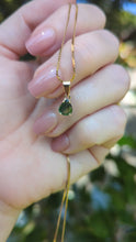 Load and play video in Gallery viewer, Green Pear sapphire in 9ct yellow gold pendant
