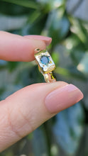 Load and play video in Gallery viewer, Teal sapphire bamboo signet 9ct yellow gold
