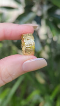Load and play video in Gallery viewer, Authentic Andrew Grima 'Sticks &amp; Stones' ring 18ct yellow gold c1976
