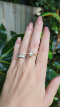 Load and play video in Gallery viewer, Vintage peach topaz in 9ct yellow gold ring

