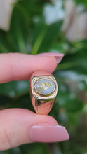 Load and play video in Gallery viewer, Eureka Vintage Australian gold bearing quartz ring 9ct yellow gold
