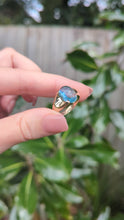 Load and play video in Gallery viewer, Glowing Aquamarine cabochon in vintage 9ct yellow gold
