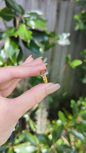 Load and play video in Gallery viewer, Chocolate cognac zircon in vintage 9ct yellow gold
