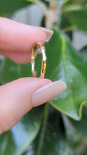 Load and play video in Gallery viewer, Dainty Bamboo 9ct band

