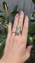 Load and play video in Gallery viewer, Vintage Lemon lime citrine cocktail ring white gold 9ct

