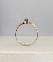 Load image into Gallery viewer, Dainty diamond bypass swirl c1980s 9ct yellow gold
