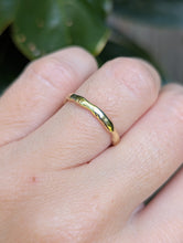 Load image into Gallery viewer, Dainty Bamboo 9ct band

