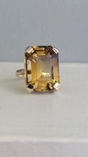 Load image into Gallery viewer, Citrine cocktail ring 9ct yellow gold
