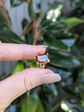 Load image into Gallery viewer, Vivid natural zircon in 9ct yellow gold vintage ring
