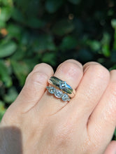 Load image into Gallery viewer, Bi-colour Australian sapphire in vintage sterling silver band
