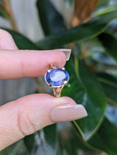 Load image into Gallery viewer, Glowing cosmic tanzanite in vintage 9ct yellow gold ring
