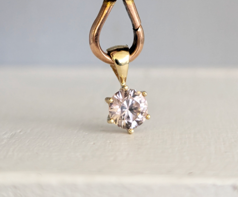 Rose Pink Harts Ranges Zircon 9ct yellow gold vintage setting