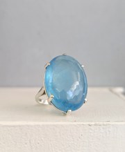 Load image into Gallery viewer, Glowing Aquamarine cabochon in sterling silver
