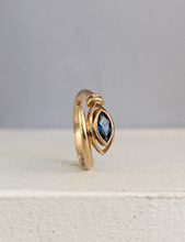 Load image into Gallery viewer, Serpent sapphire protection ring 9ct yellow gold
