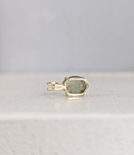 Load image into Gallery viewer, Grass green Australian sapphire 9ct pendant
