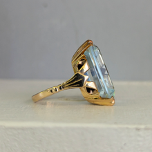 Load image into Gallery viewer, Showpiece 1940s retro blue topaz ring in heavy handmade 9ct yellow gold
