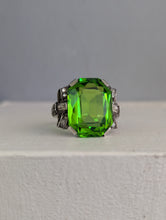 Load image into Gallery viewer, Neon Green Glass Bow ring in sterling silver c1930s
