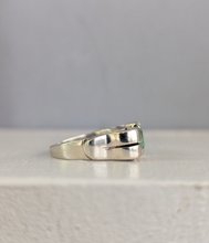 Load image into Gallery viewer, Wonderful handmade silver ribbon ring c1940s with mint tourmaline.
