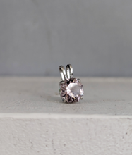 Load image into Gallery viewer, Fairy Floss tourmaline in vintage silver 925
