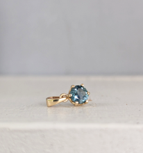 Load image into Gallery viewer, Teal blue green sapphire in 9ct yellow gold pendant
