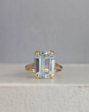 Load image into Gallery viewer, Serene bright pale blue aquamarine ring in 9ct yellow gold c1960s Birmighham
