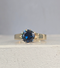 Load image into Gallery viewer, Deep ocean blue Australian sapphire in 9ct claw setting c1980s
