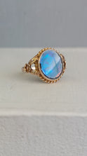 Load image into Gallery viewer, Australian Opal doublet c1930s rosey 9ct gold ring
