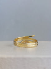 Load image into Gallery viewer, Heavy Vintage Italian Snake ring set with Goshenite 18ct
