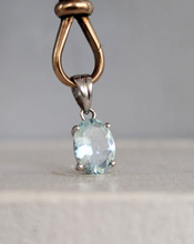 Load image into Gallery viewer, Ocean pool vintage aquamarine pendant 9ct white gold
