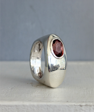 Load image into Gallery viewer, Italian modernist sterling silver tourmaline ring c1980s
