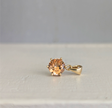 Load image into Gallery viewer, Cinnamon Hart Ranges zircon in vintage 9ct yellow gold pendant setting
