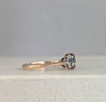 Load image into Gallery viewer, c1930s Australian sapphire trilogy in 9ct rosey yellow gold.
