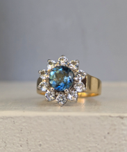 Load image into Gallery viewer, c1980s Teal Sapphire flower cluster in 9ct yellow and white gold
