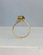 Load image into Gallery viewer, Elegant Art deco Australian parti sapphire ring in 15ct yellow gold c1930s
