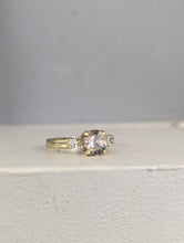 Load image into Gallery viewer, Vintage zircon trilogy in 9ct yellow gold
