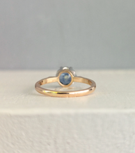 Load image into Gallery viewer, Bright blue Montana sapphire in c1930s ornate 9ct Australian ring.
