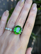 Load image into Gallery viewer, Neon Green Glass Bow ring in sterling silver c1930s
